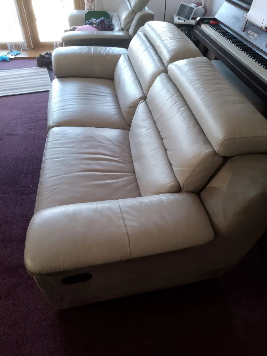 Hayes grey leather Madison manual Reclining sofa+ Reclining chair.