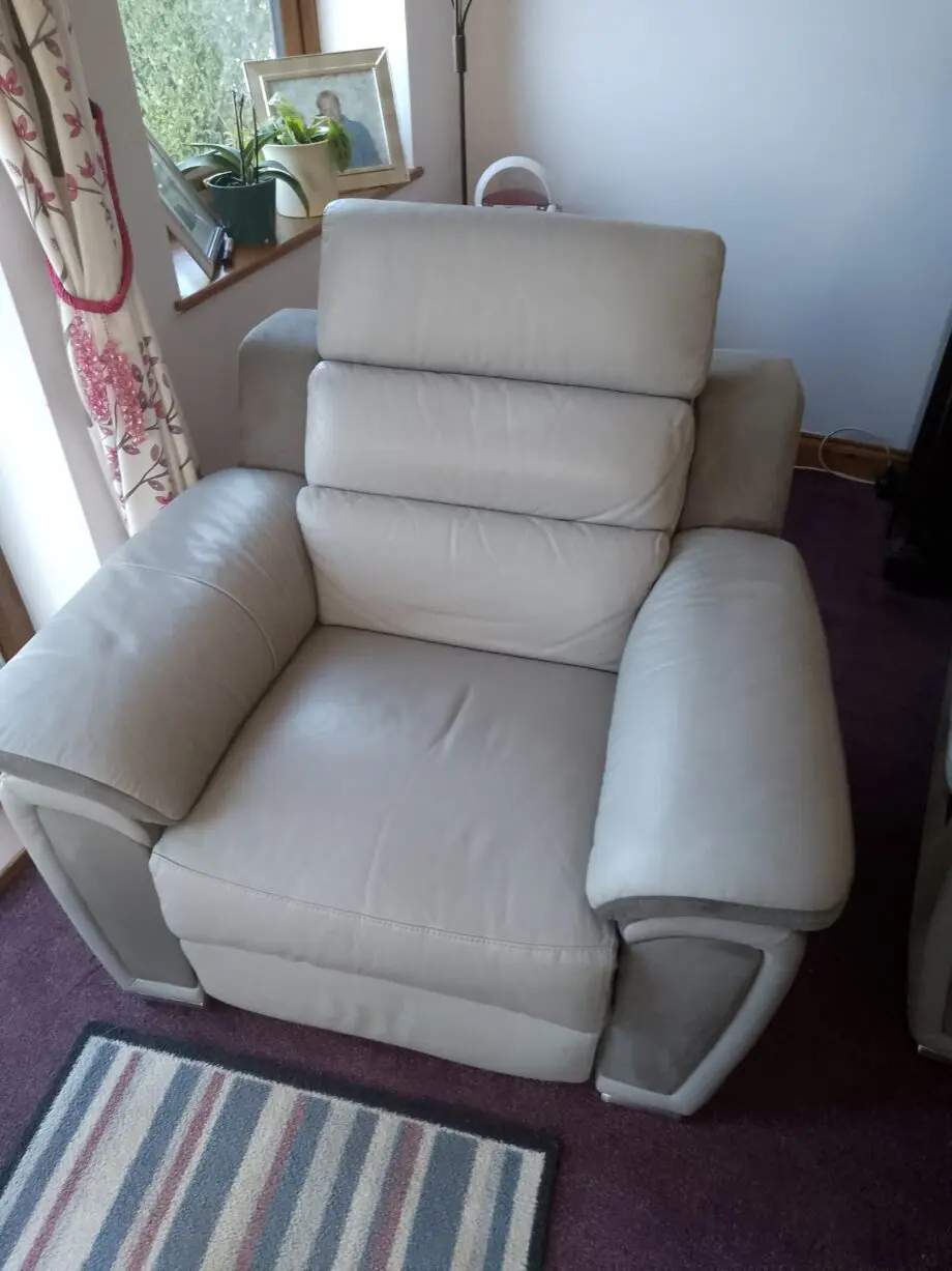 Hayes grey leather Madison manual Reclining sofa+ Reclining chair.