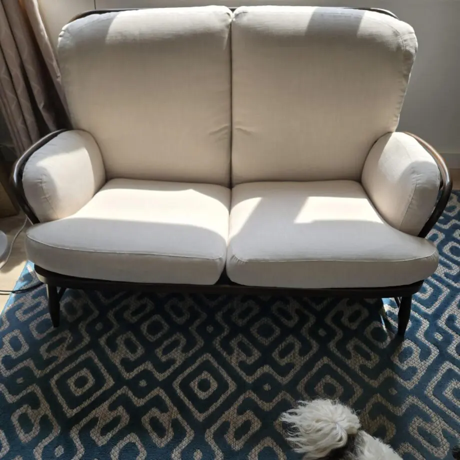 ERCOL 766 Jubilee 2 seat sofa and 2 armchairs - Manufactured 1980s