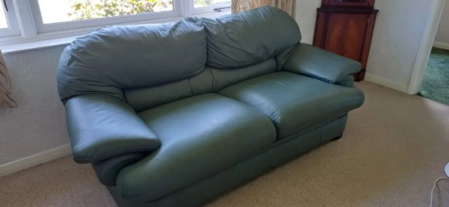 Green leather 3 seater sofa