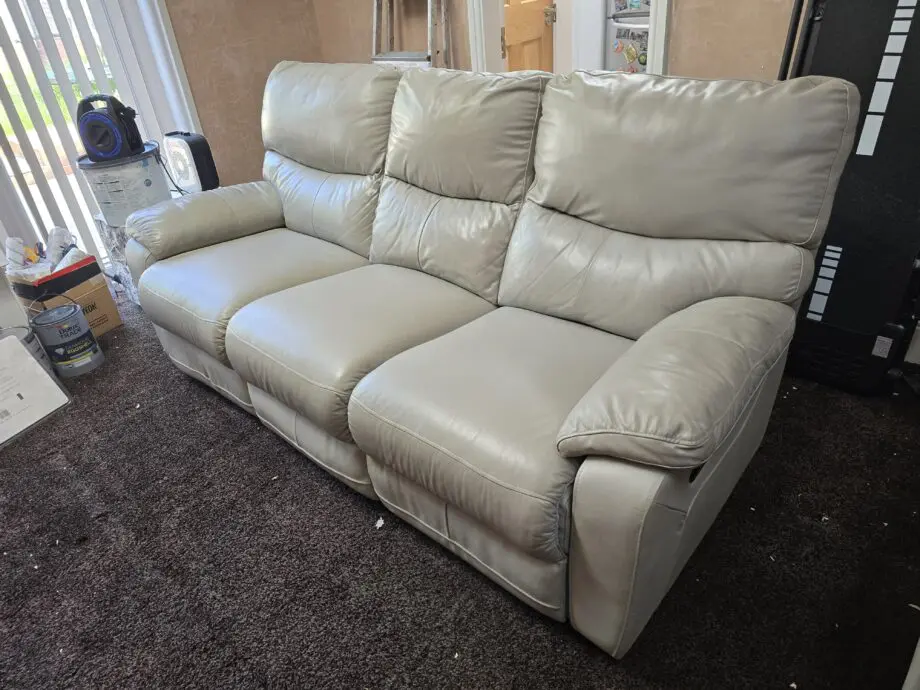 HARVEYS 3&2 Seater Grey Leather Recliner Sofas