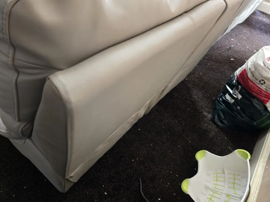 HARVEYS 3&2 Seater Grey Leather Recliner Sofas