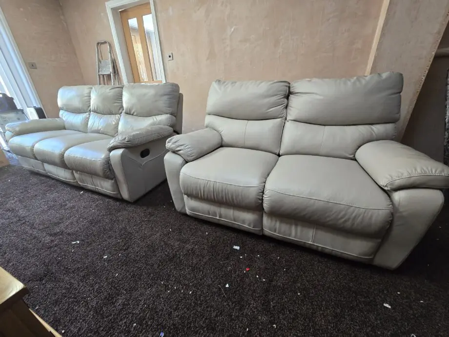 HARVEYS 3&2 Seater Grey Leather Recliner Sofas