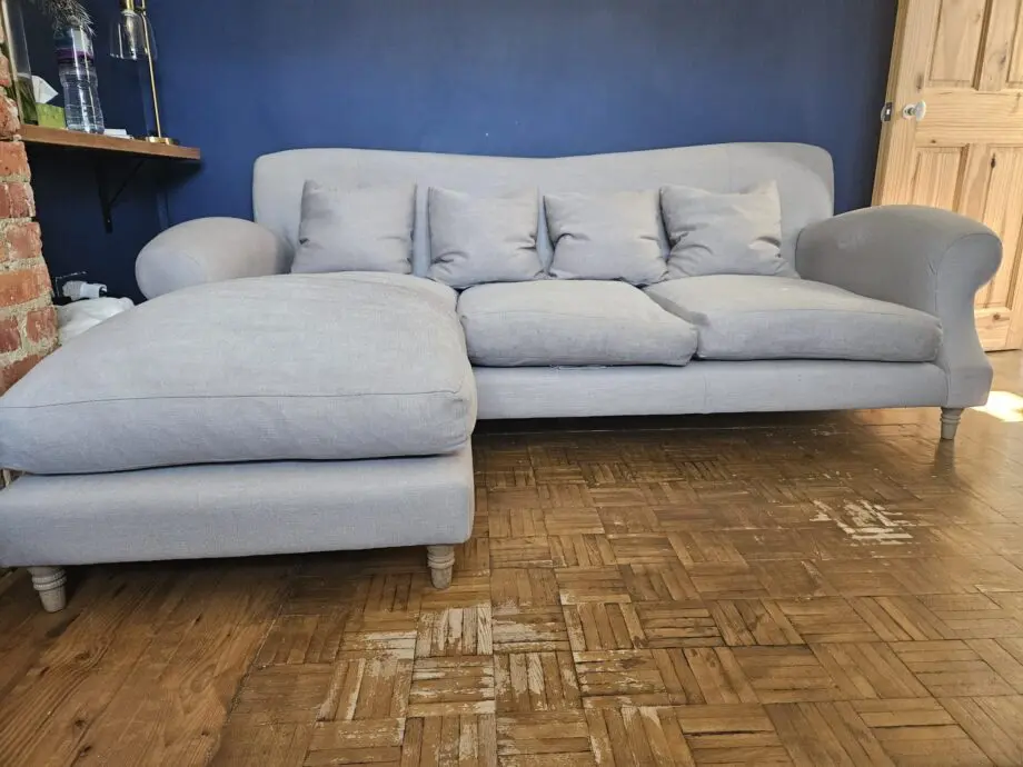 Loaf Crumpet Chaise Sofa