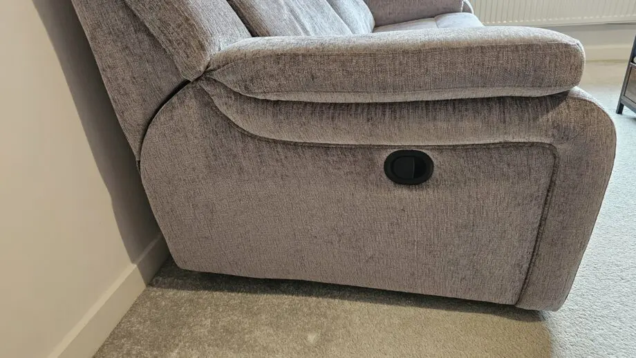 DFS Barrett Manual Recliner