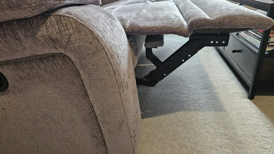 DFS Barrett Manual Recliner