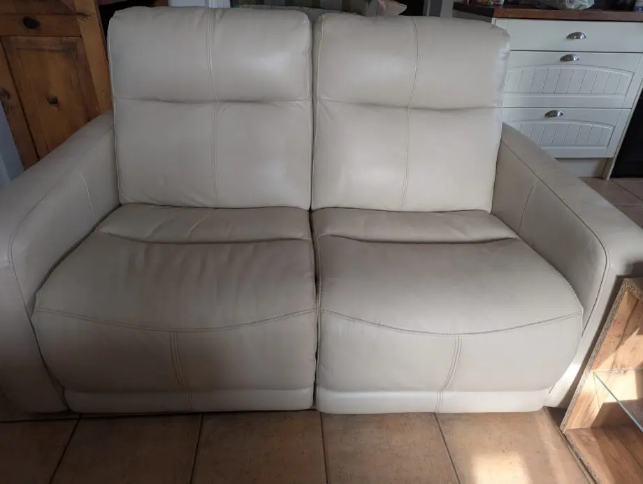 R&J VIOLINO LEATHER SOFAS ELECTRIC RECLINING
