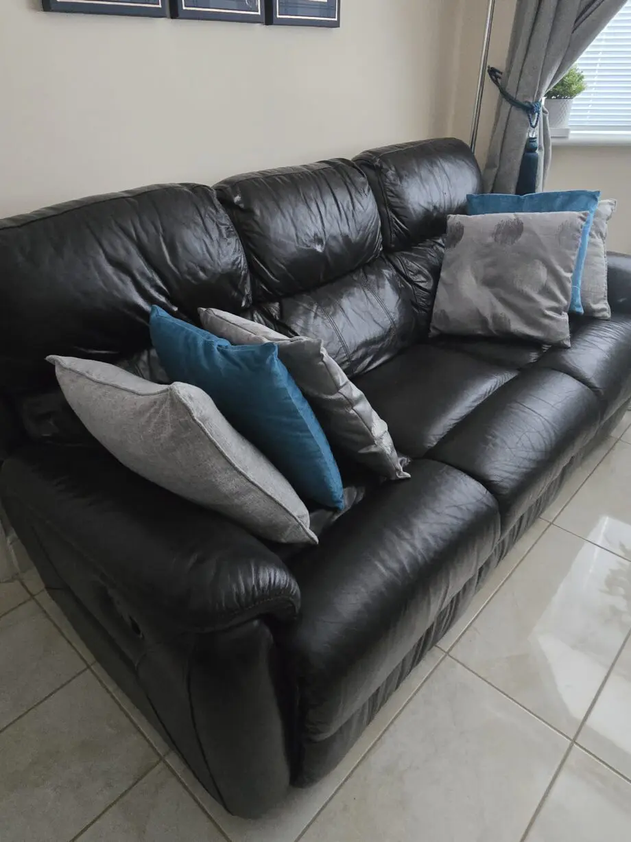 DFS dark brown 3 sets recliner sofa