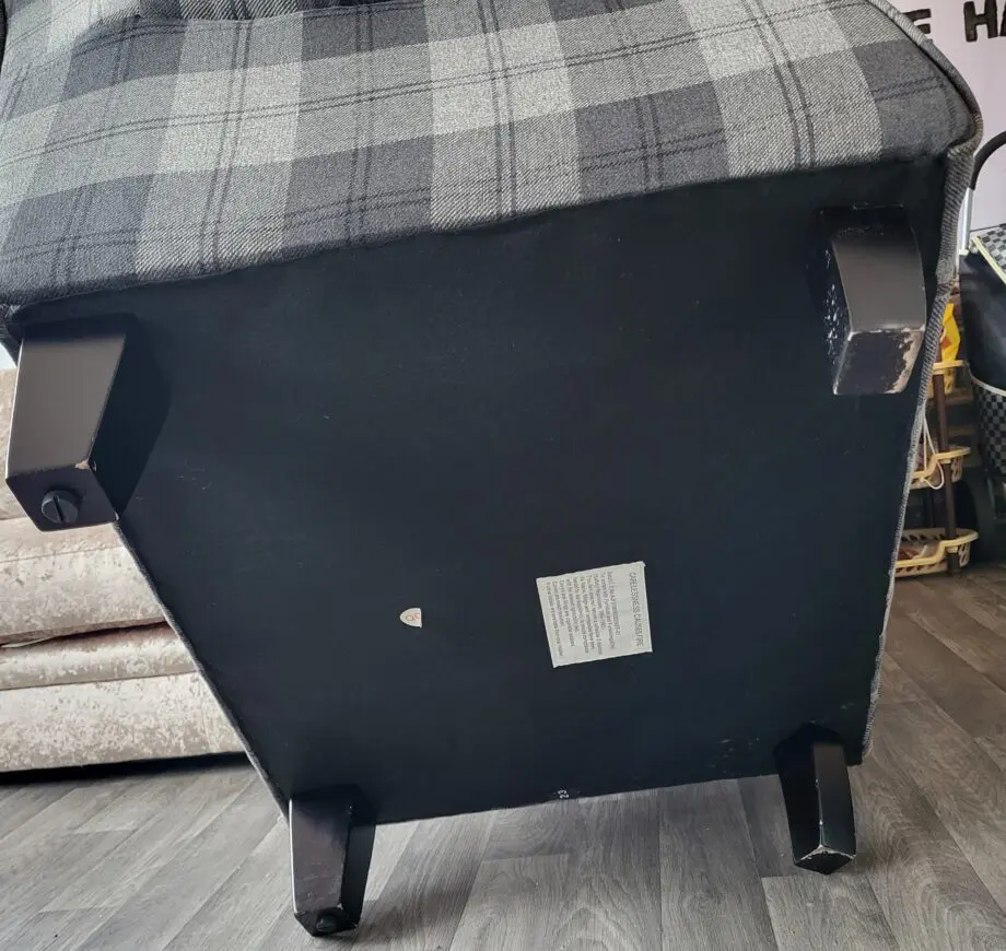 Warmiehomy Winged armchair x 2 Grey tartan pattern.