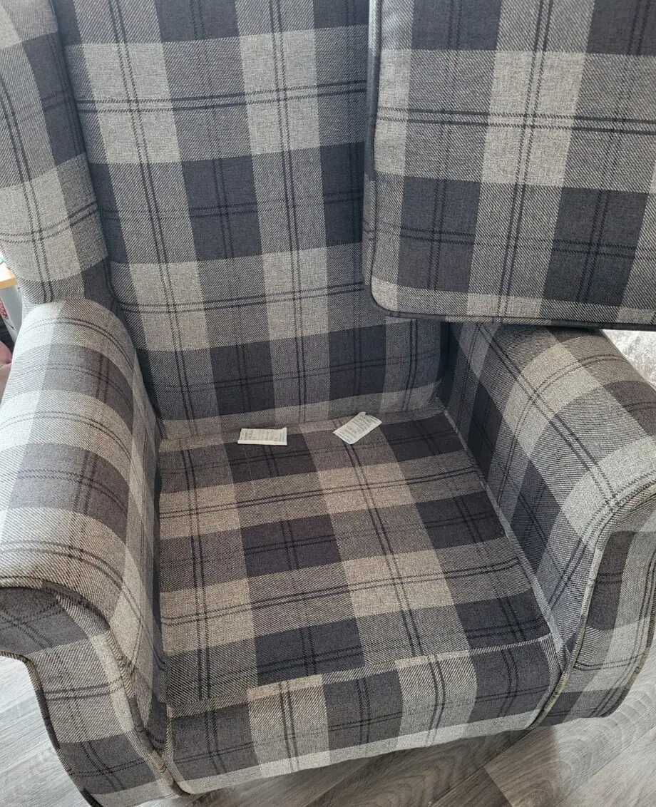 Warmiehomy Winged armchair x 2 Grey tartan pattern.