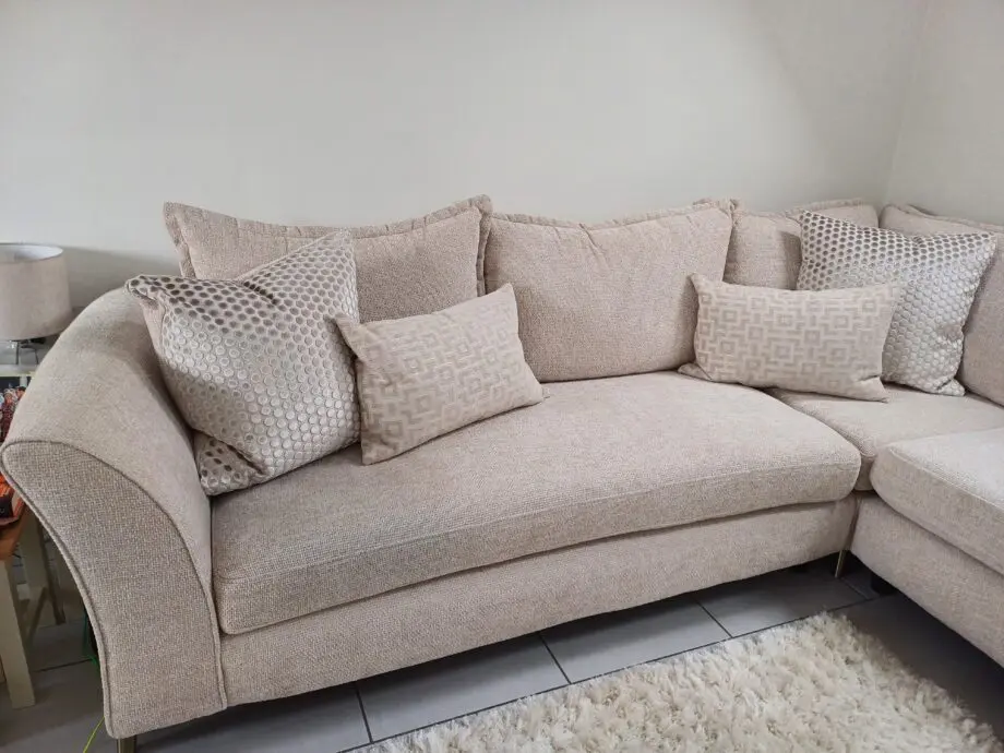 Sofology Scintillate cream corner sofa. Excellent condition. New from September 2024