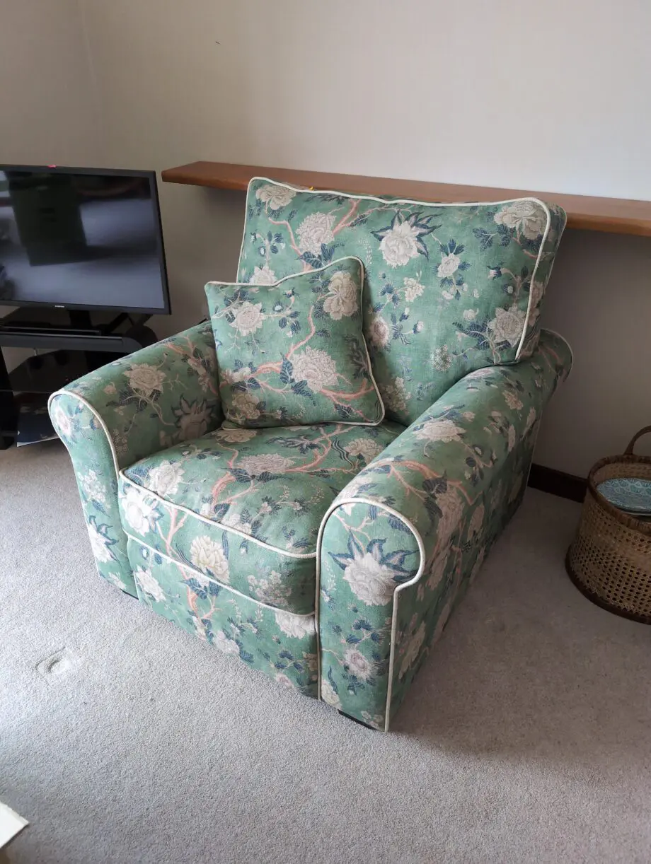 Luxury unused sofas and stuff handmade suite in floral green