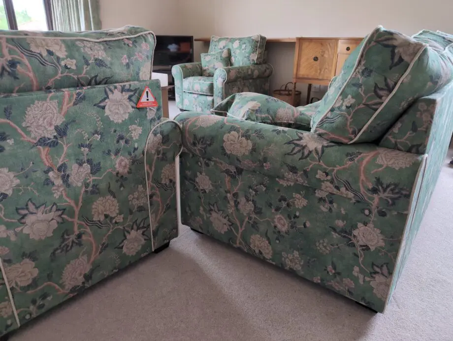Luxury unused sofas and stuff handmade suite in floral green
