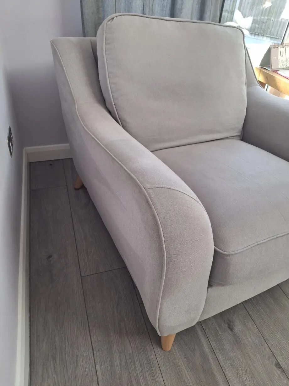 Legend Classic Back Armchair