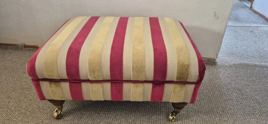 Elegant design Gold & Red Soda Set