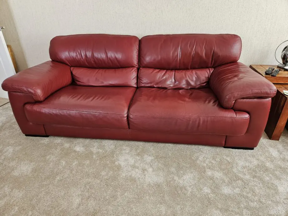 Sofology maroon violino 3 seater and 2 seateruite with storage ottoman