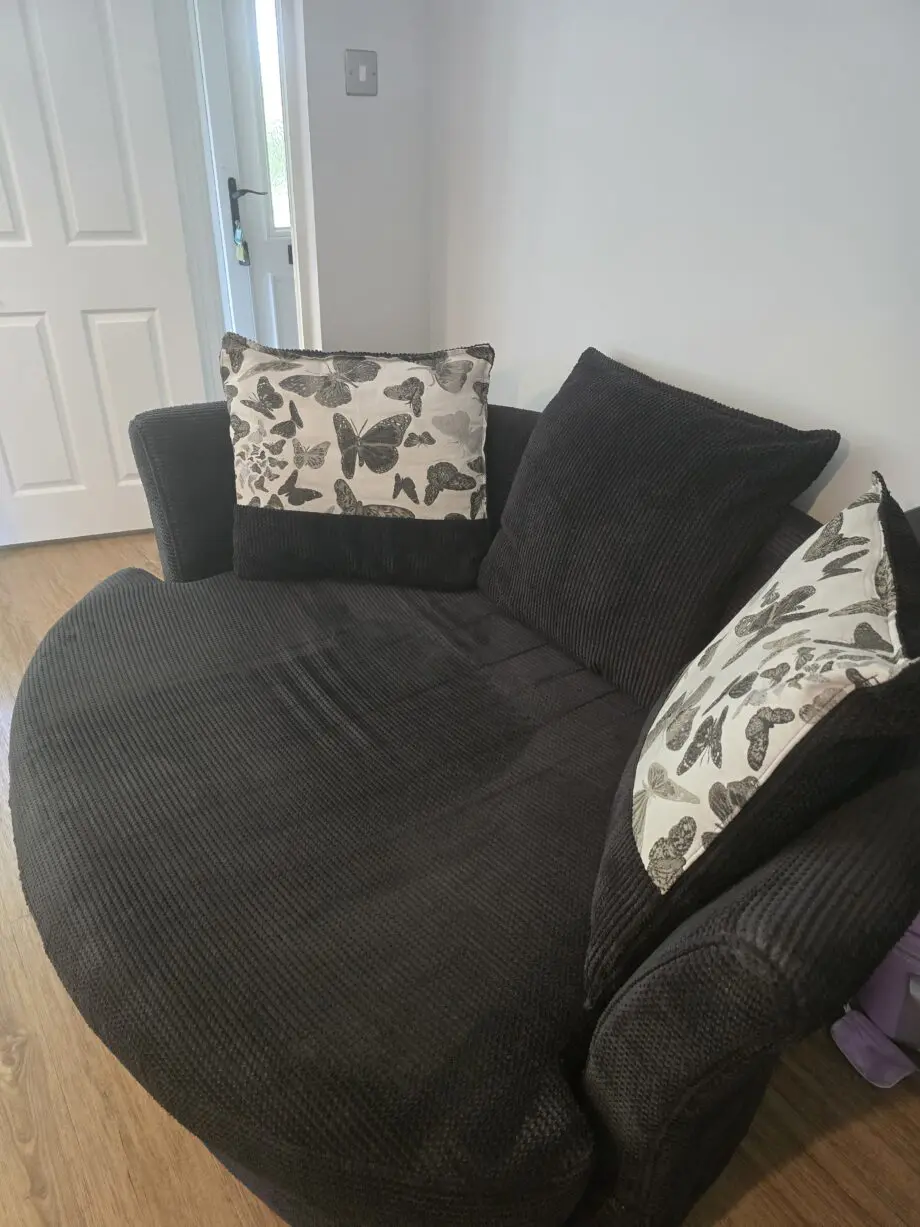 Comfy DFS Navy Blue 2-Seater Sofa In Very Good Condition