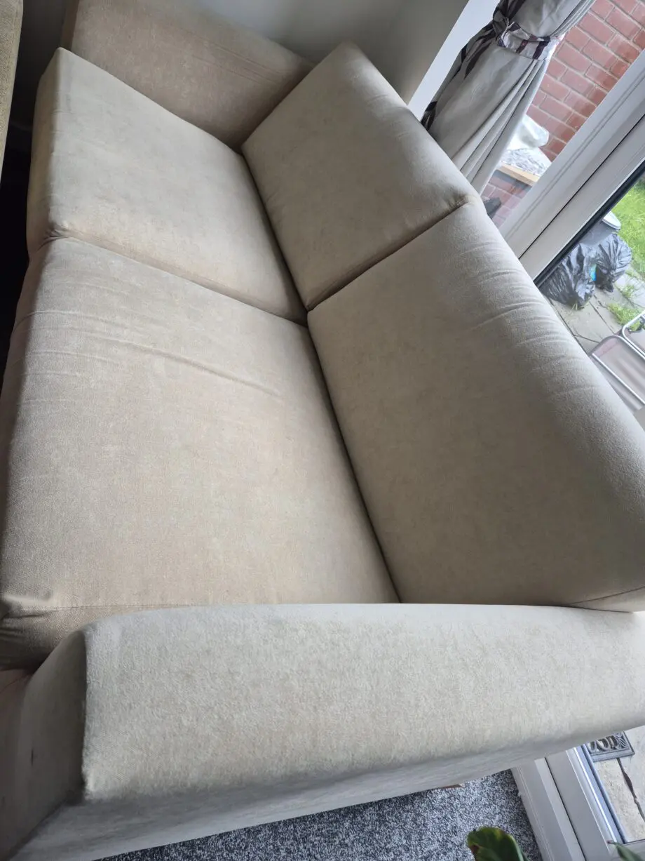 Excellent condition 4 seater sofa