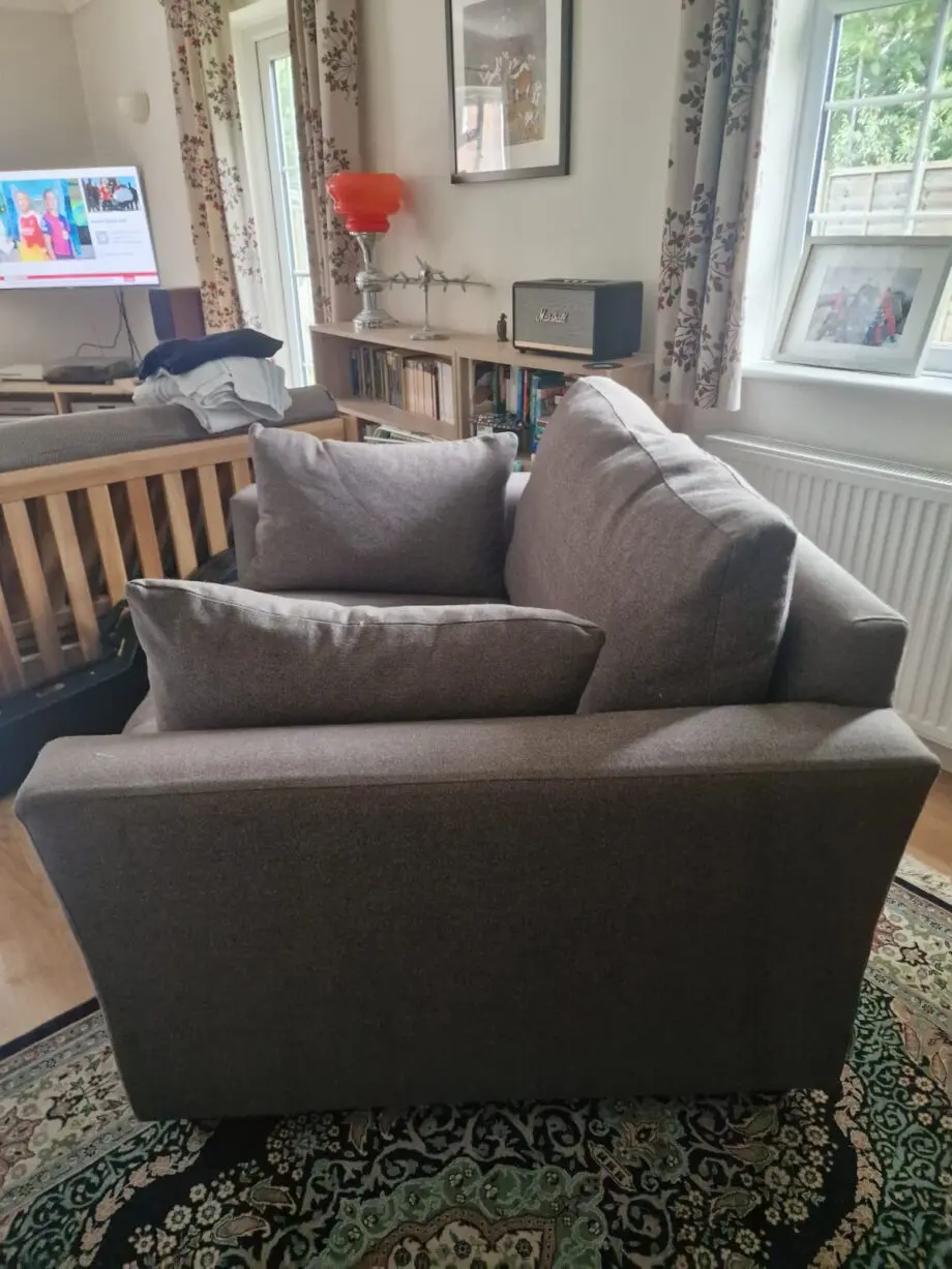 Sofa Workshop Wallis Snuggler / Loveseat