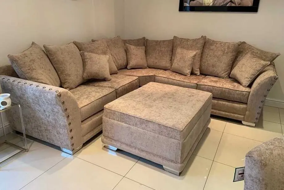 5x Seater High Back Harrrion Sofa + Footstool With FHD