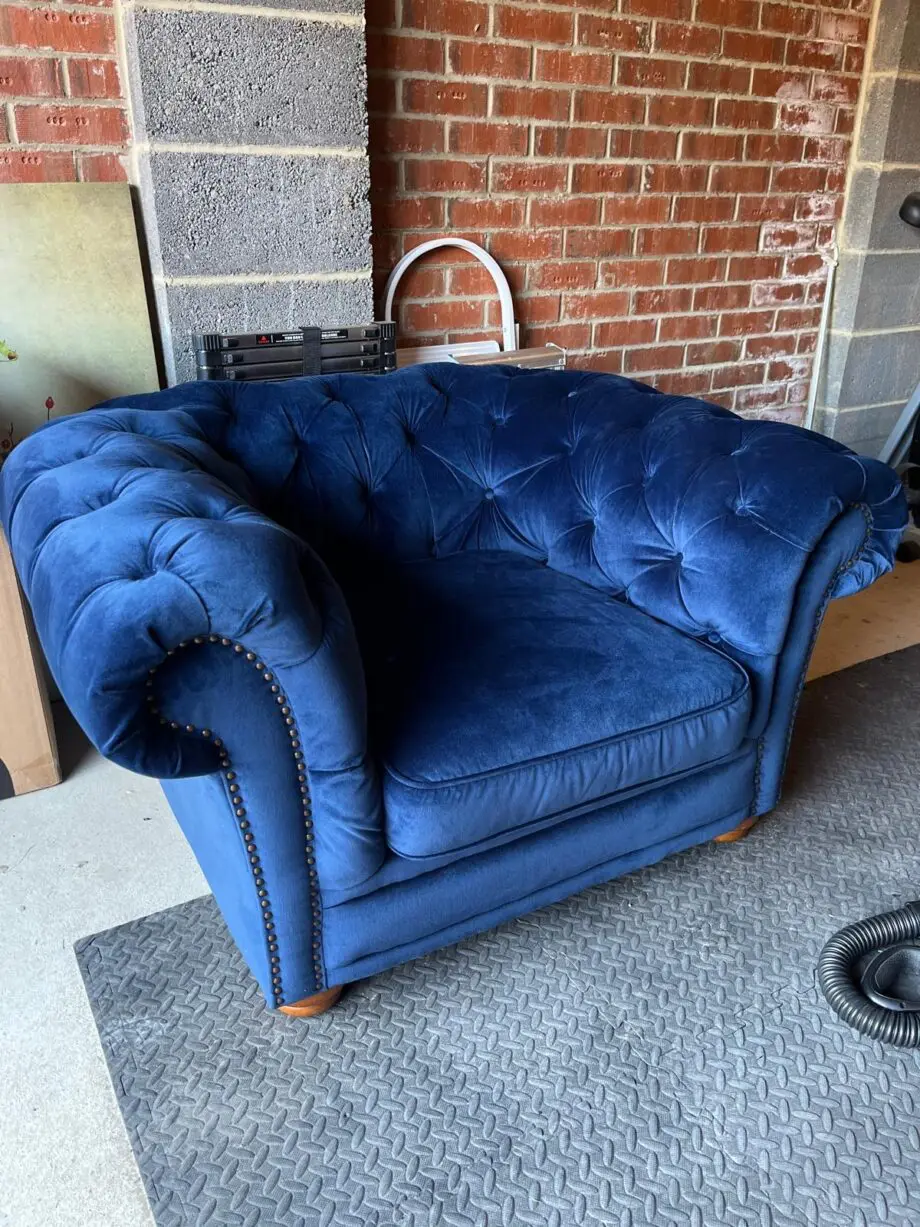 Sofology Chesterfield style royal blue 3 seat sofa and single seat chair