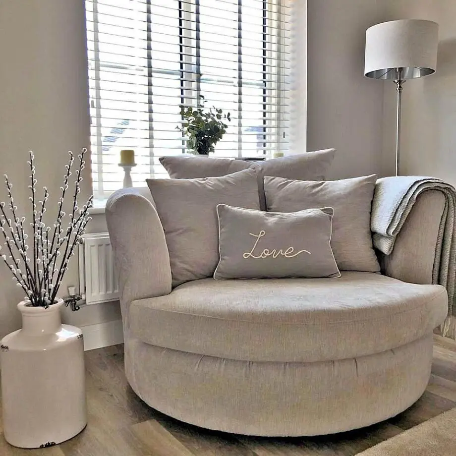 DFS Cuddle Chair For Sale / Free Home Delivery / Cash on Delivery