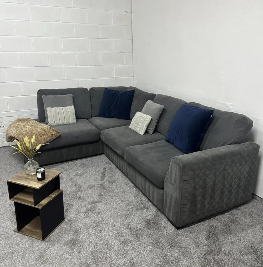 4x Settee L Shaped Corner Sofa for Sale ¬ High Back Sofa ¬ No Initial Deposit