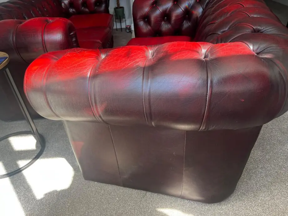 2 and 3 seater Chesterfield sofas in red leather