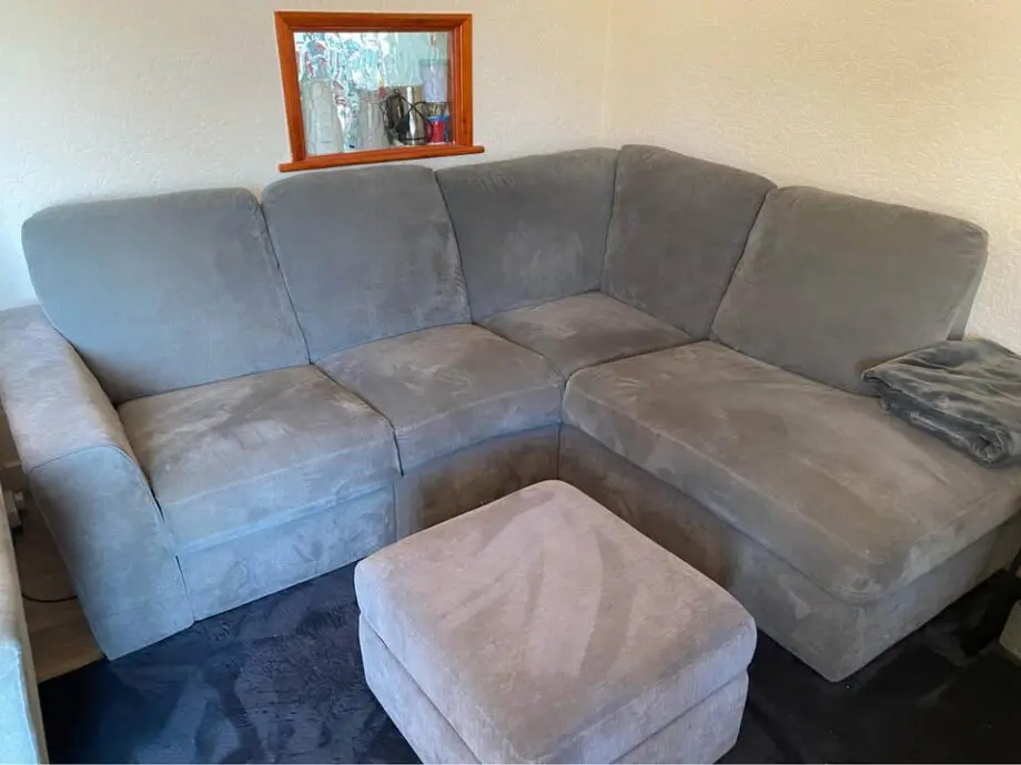 4 seater L shape high back sofa