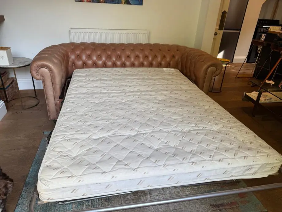 Leather Chesterfield 3 seater sofa bed
