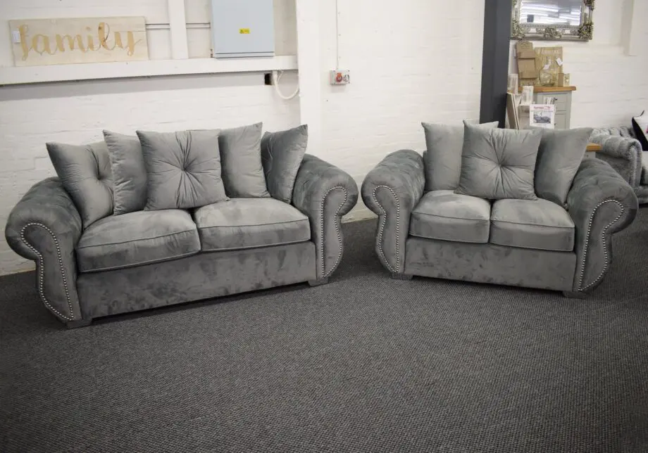 Rio Chesterfield 3+2 Sofa Set Black & Grey Colour Available