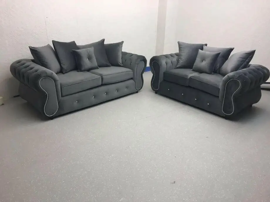 Rio Chesterfield 3+2 Sofa Set Black & Grey Colour Available