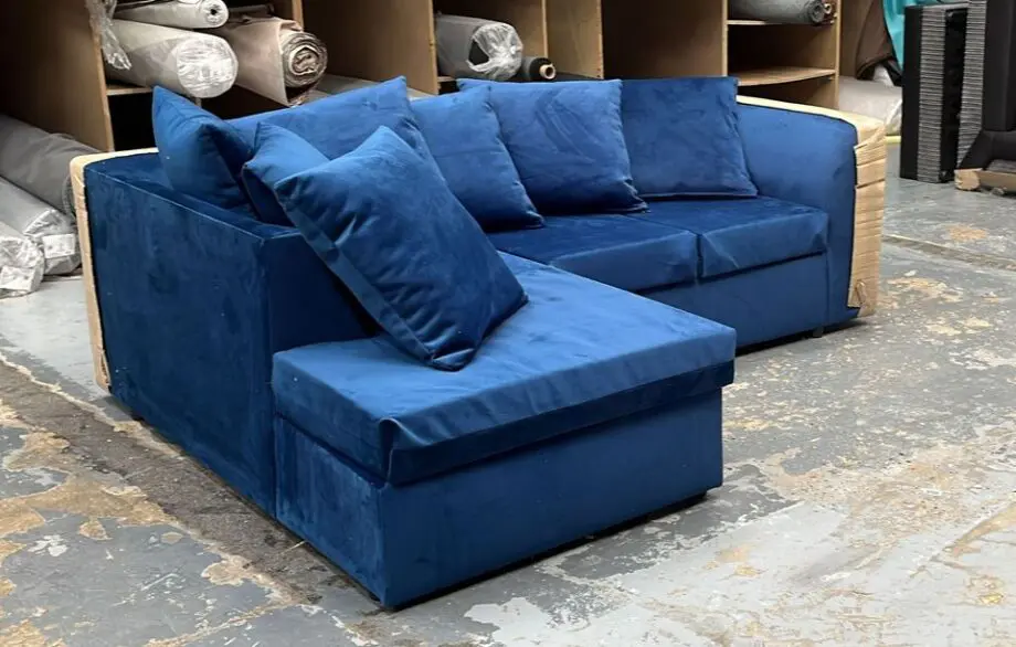 4 STR L shape sofa with Chair 1x & Footstool