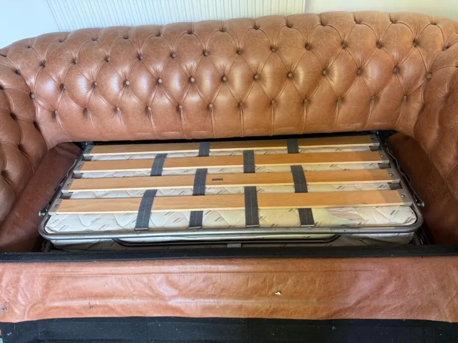 Leather Chesterfield 3 seater sofa bed