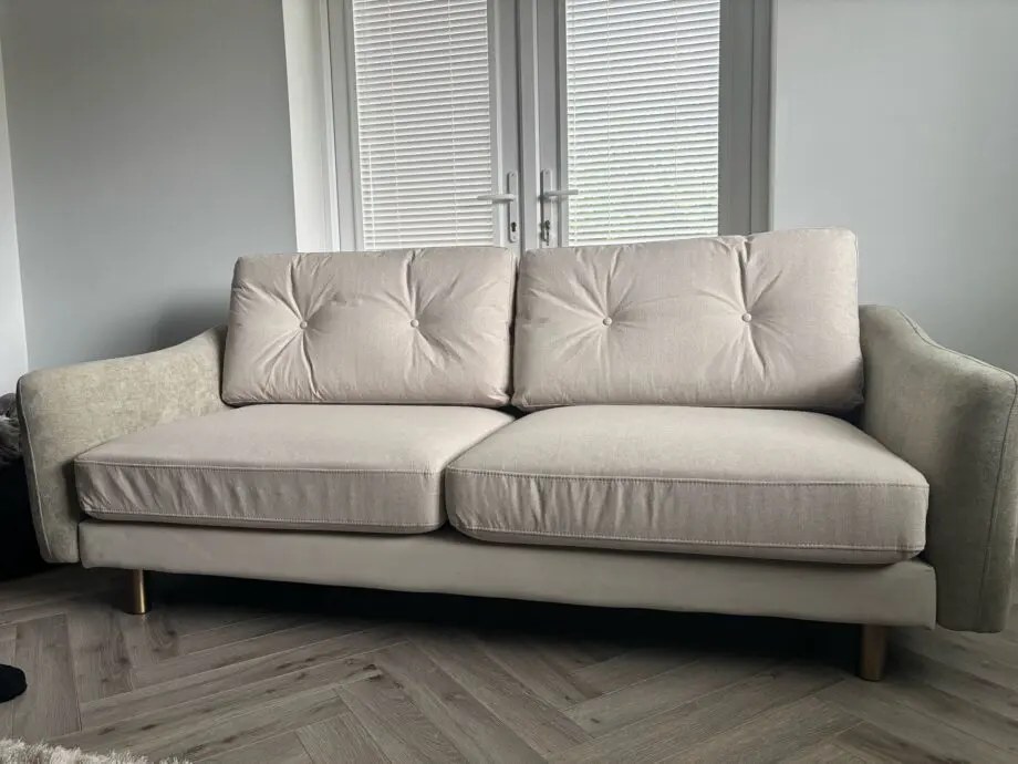 Brand New Beige/Oatmeal SCS Snug Sofa