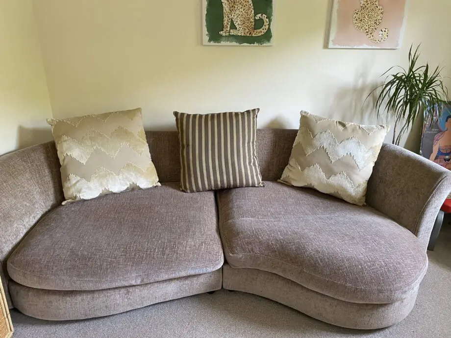 S-shaped sofa and love chair set