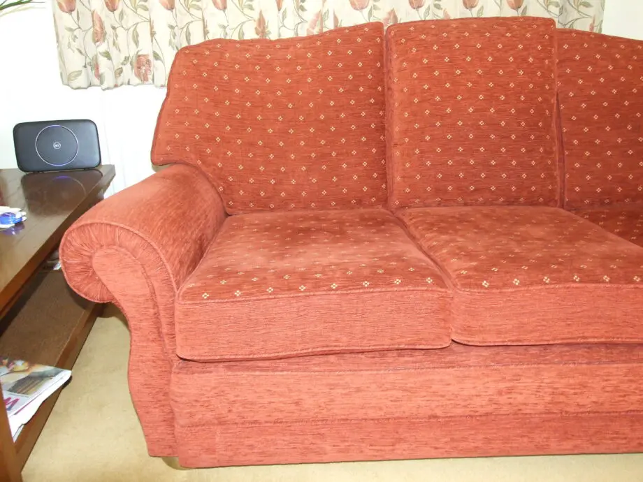 Dark red with gold motif 3 Seater sofa