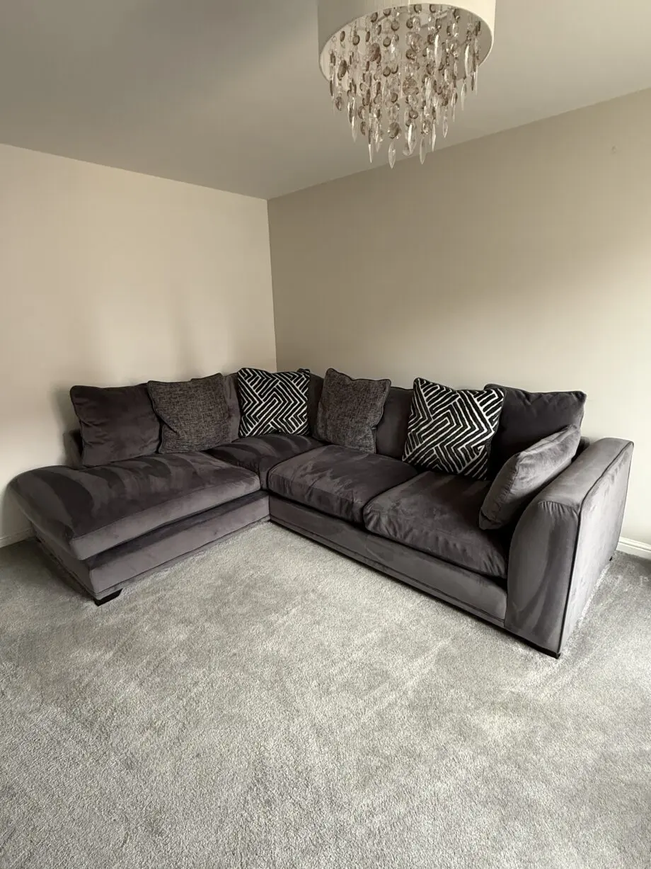 Emelia Pillow Back Right Hand Facing Arm 3 Seat Corner Sofa