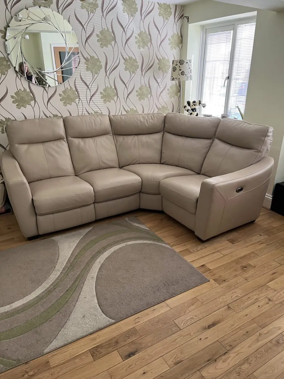 Corner sofa excellent condition