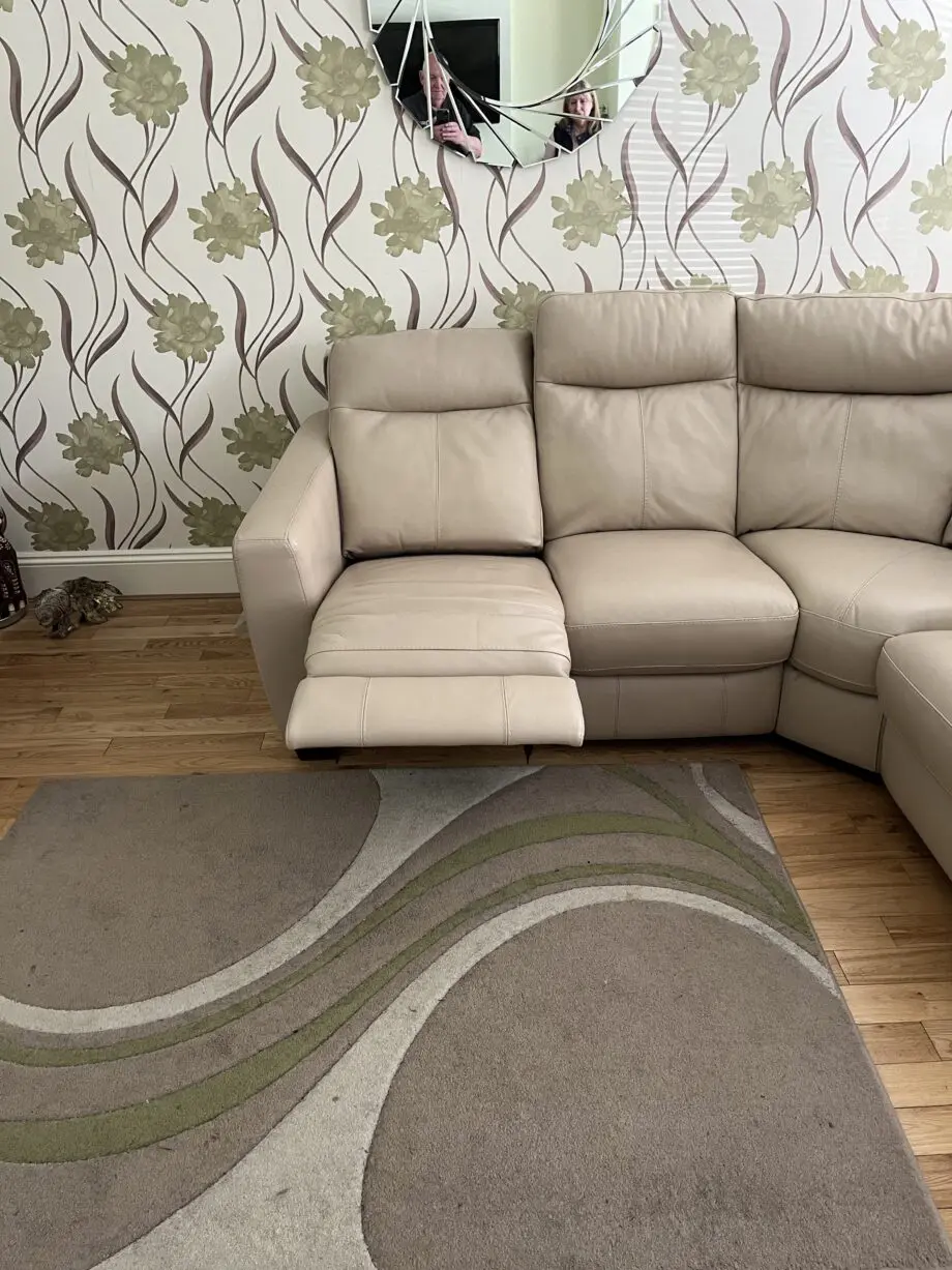 Corner sofa excellent condition