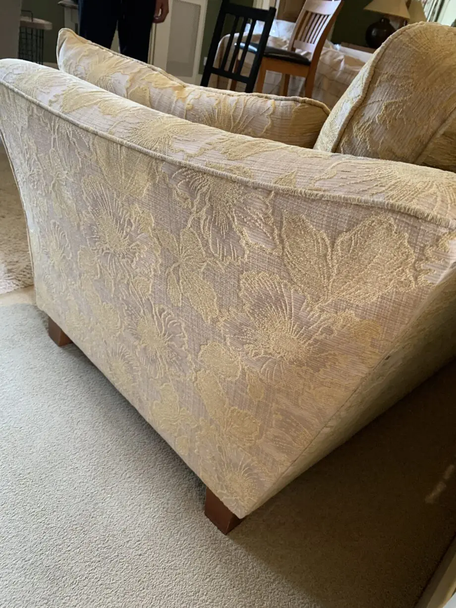 THREE SEATER SETTEE