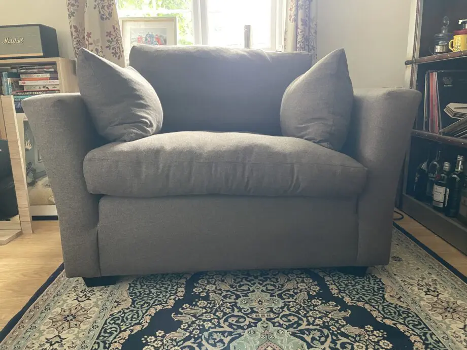Sofa Workshop Wallis Snuggler / Loveseat