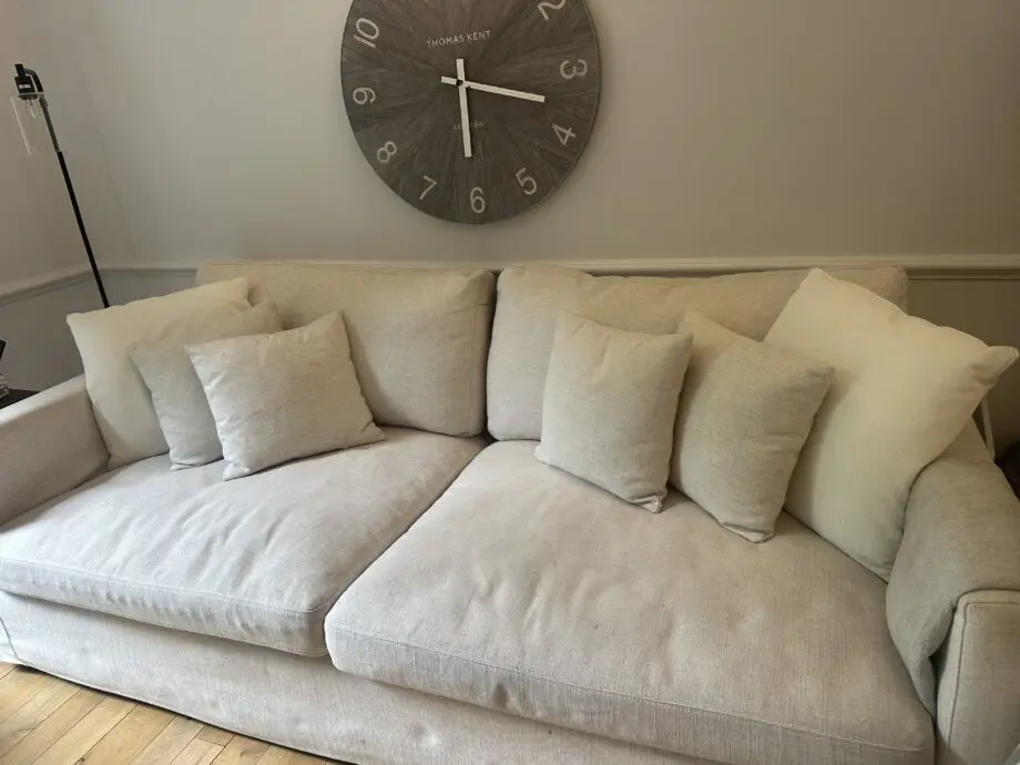 White sofa 2300 cm
