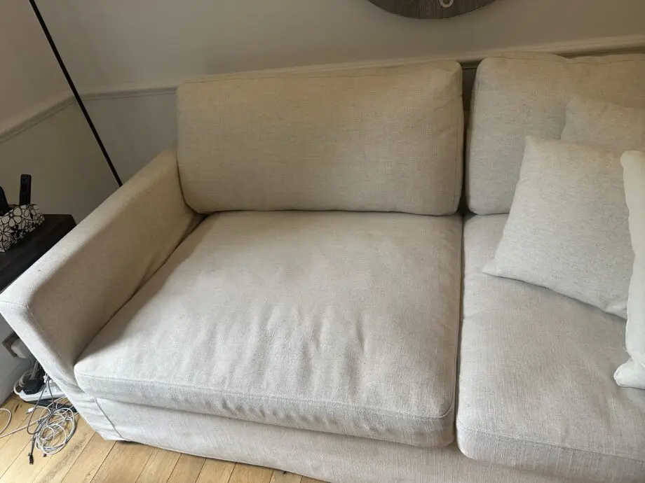 White sofa 2300 cm