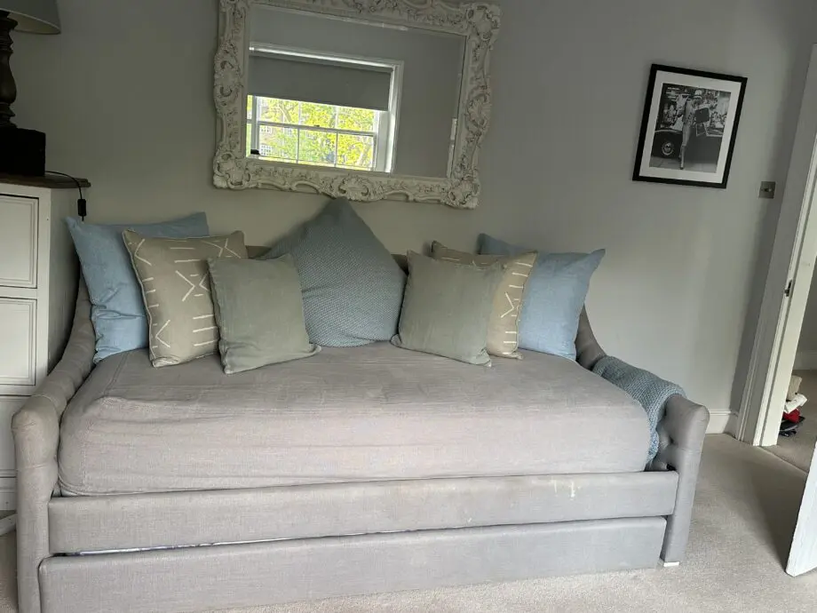 Sofa day bed with pullout bed (gray color, linen cover)
