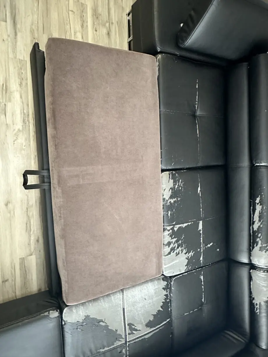 Corner sofa for sale