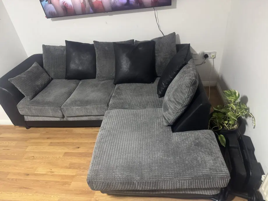 Corner sofa
