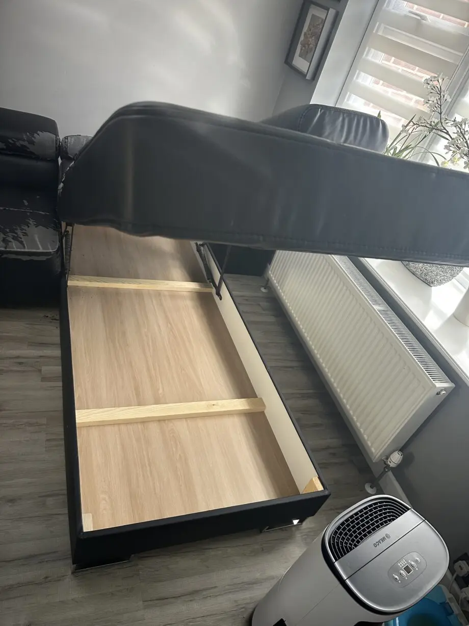 Corner sofa for sale