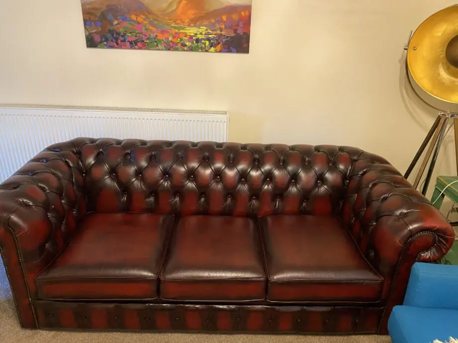 Chesterfield sofa - Oxblood