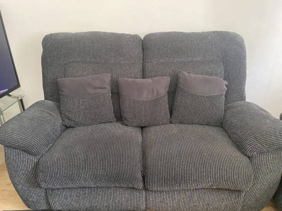La-z-boy - Grey 2 seater sofa